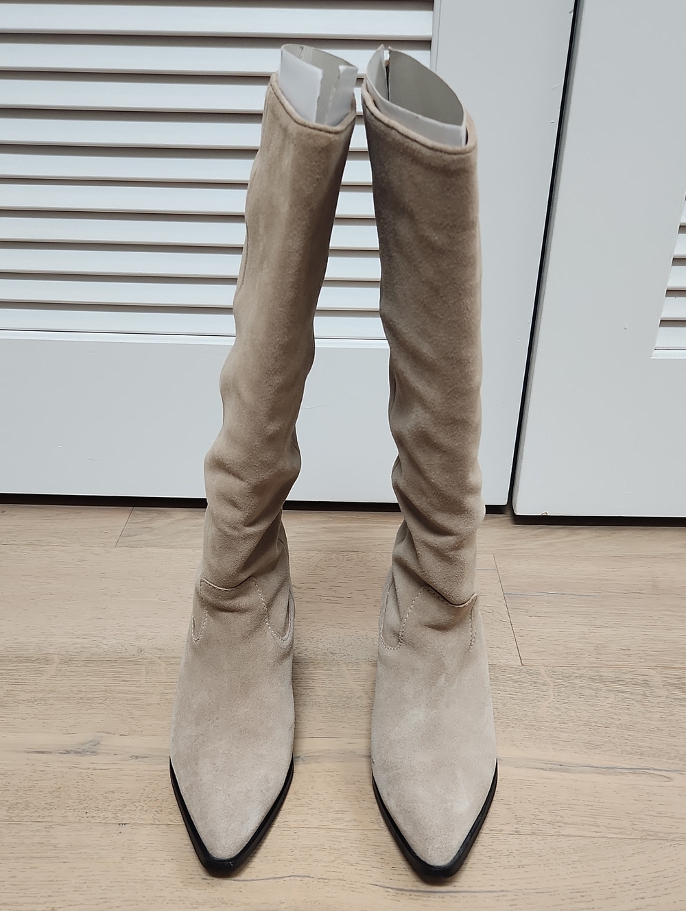 Steve Madden Tara Suede Boots